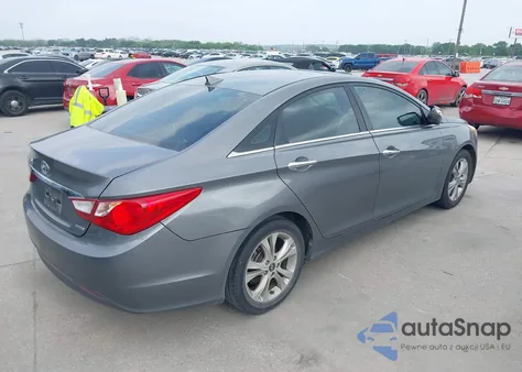 2013 Hyundai Sonata Limited z USA, uszkodzony, nr VIN 5NPEC4AC8DH622920